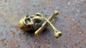 Broche Tête de mort Pirate en Bronze