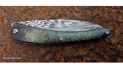 Couteau Toltek collection damas plume et son manche en racine de buis stabilisée et teintée vert