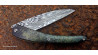 Couteau Toltek collection damas plume et son manche en racine de buis stabilisée et teintée vert