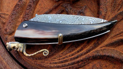 Le Veilleur: couteau de collection en Zébu