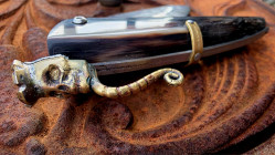 Le Veilleur: couteau de collection en Zébu