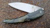Couteau de collection Berzerker manche en hêtre échauffé vert